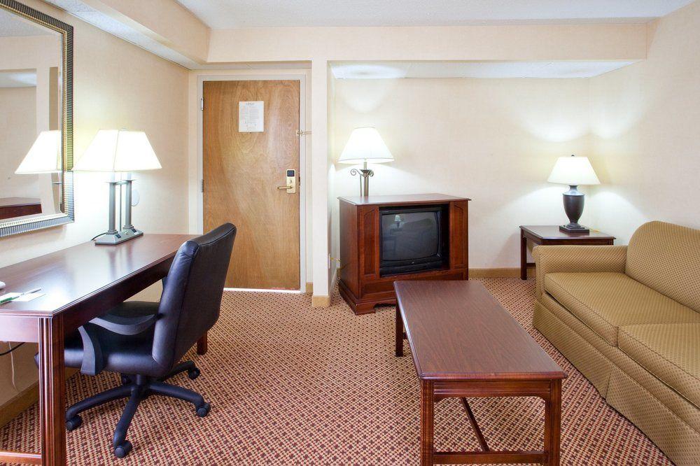 Red Lion Hotel Billings Extérieur photo