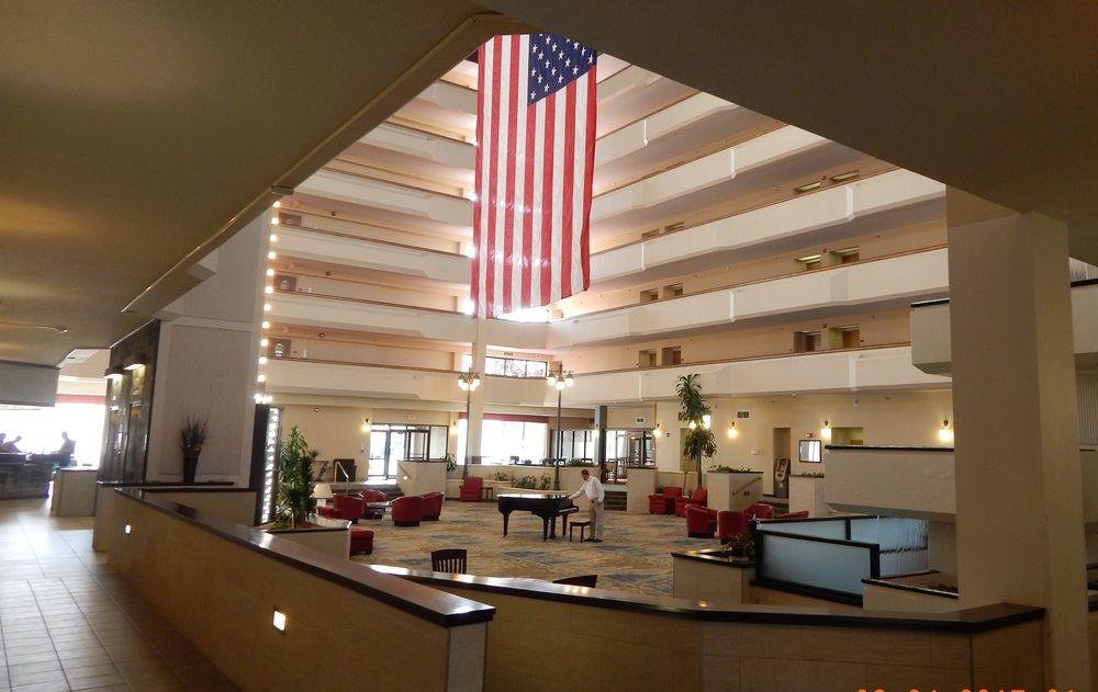Red Lion Hotel Billings Extérieur photo